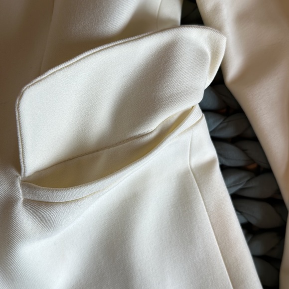 United Colors of Benetton | Off-White Suit Jacket / Blazer - Picture 3 of 7